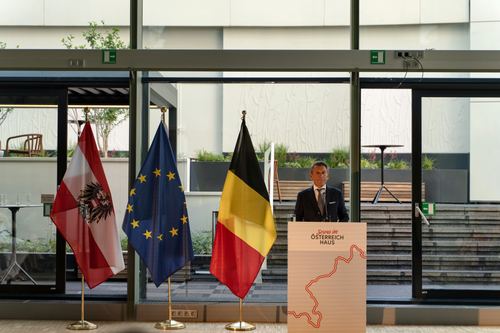 The Schoenberg Games, Brüssel 2026 — Eröffnung