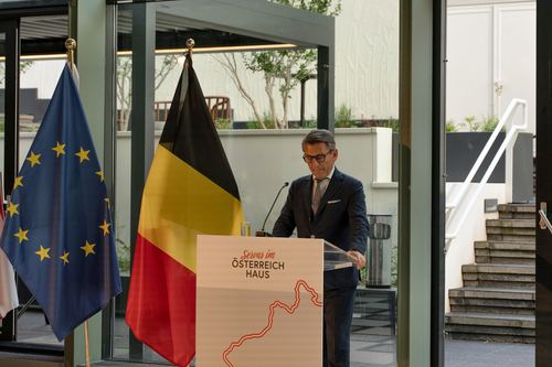 The Schoenberg Games, Brüssel 2026 — Eröffnung